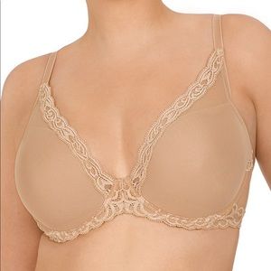 Natori’s Feather Contour Plunge Bra